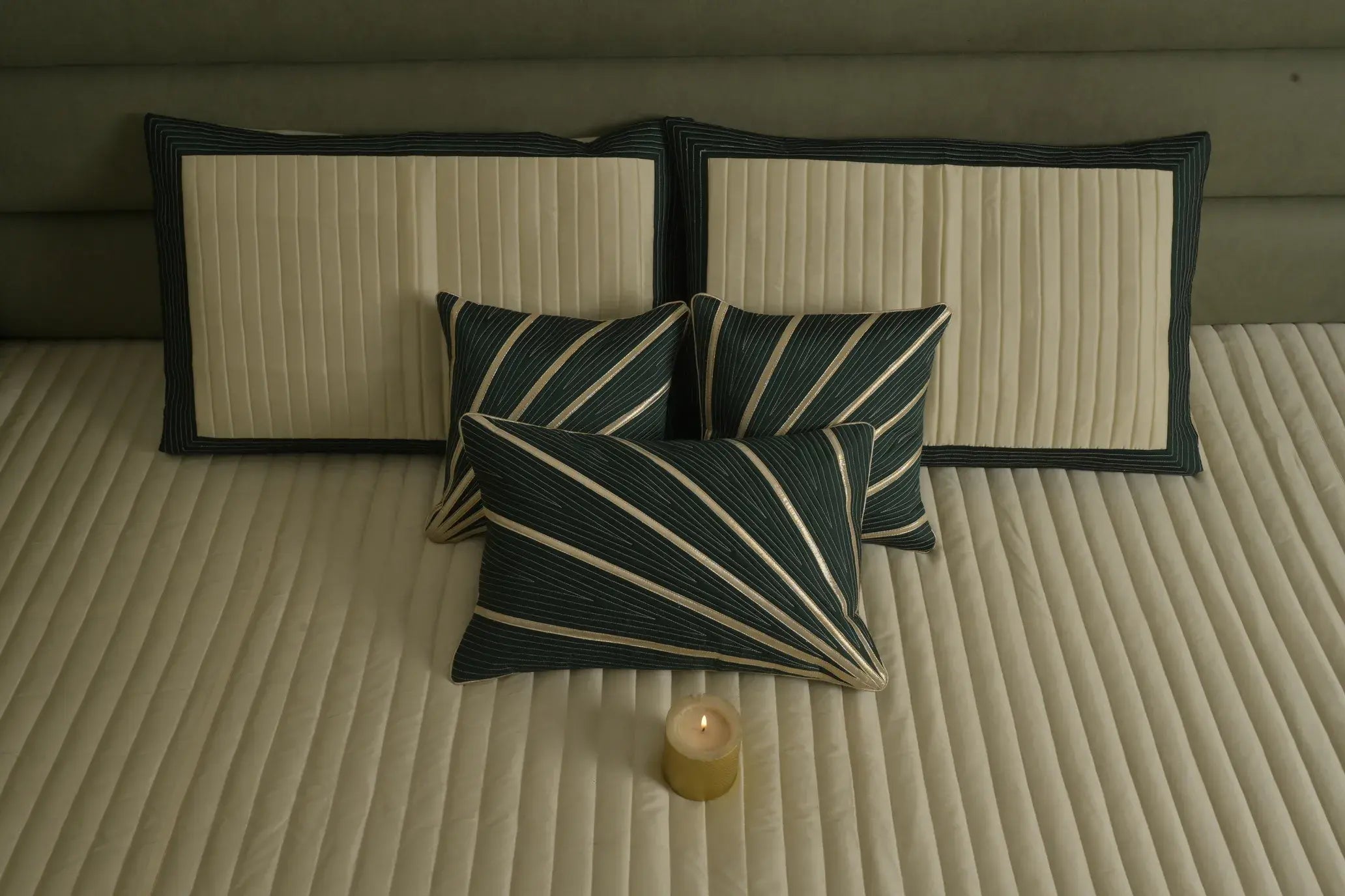 Ivory Emerald Minimal Quilted Bedcover