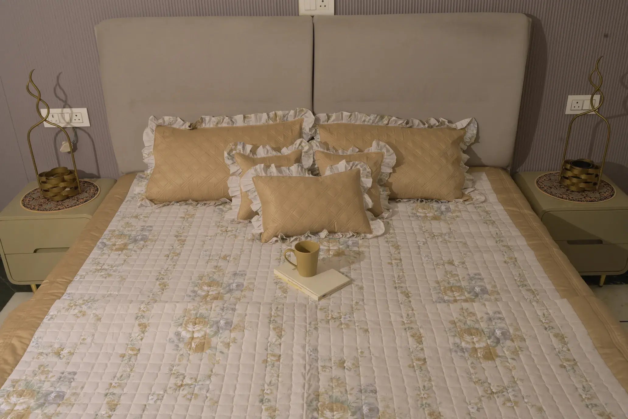 Champagne Floral Classic Bedcover Set