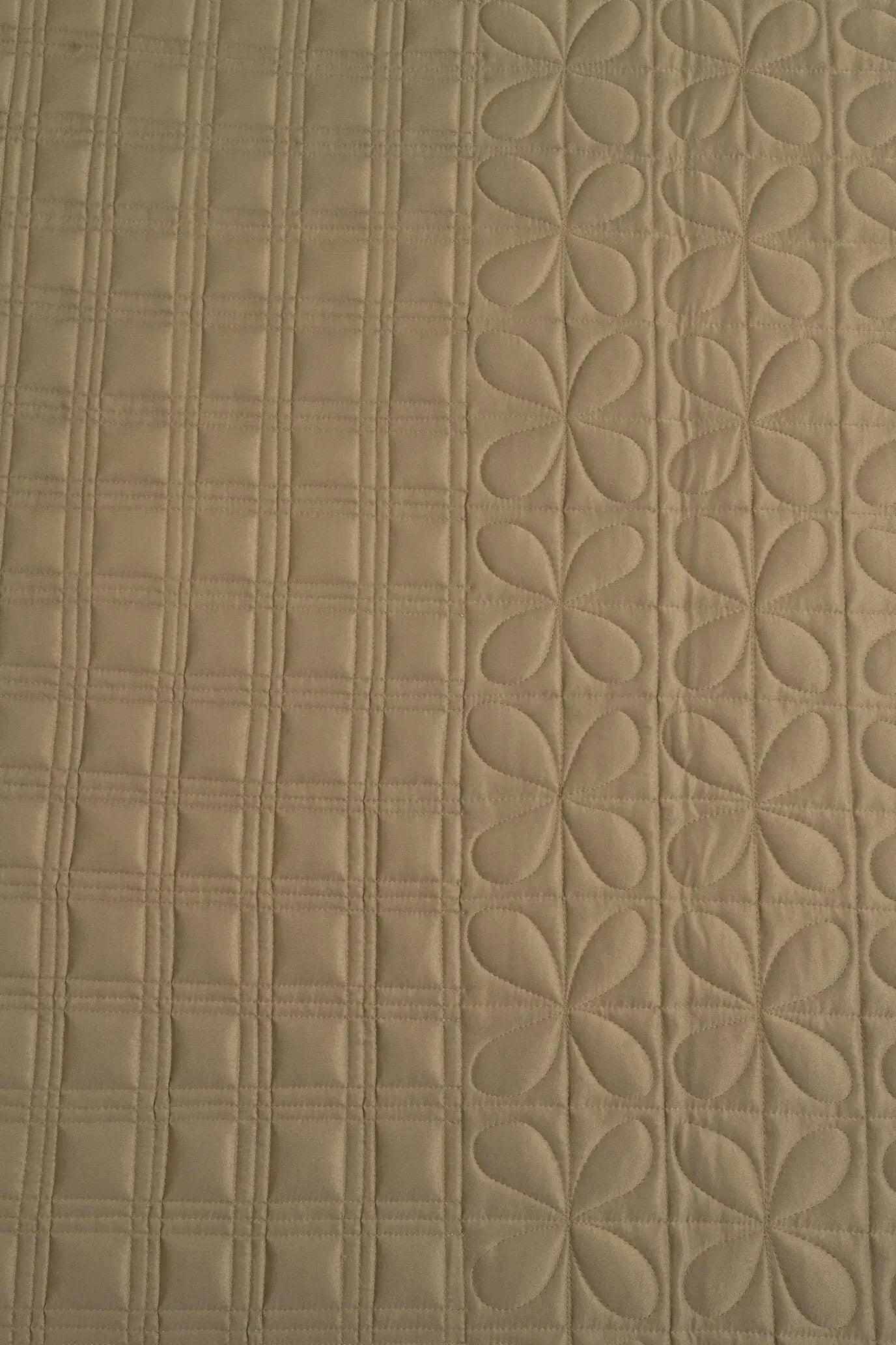 Sandstone Leaf Textured Bedcover