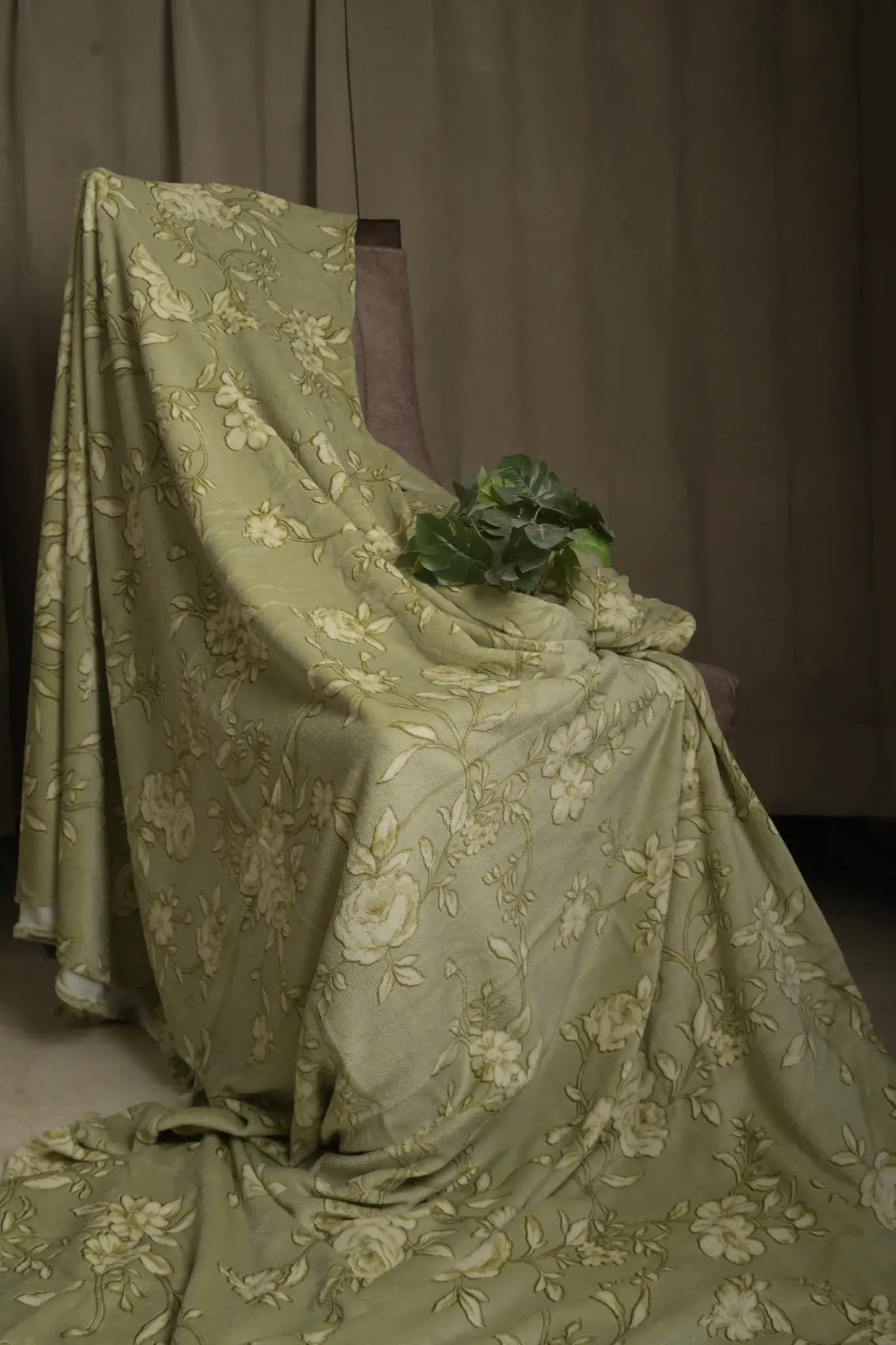 Sage Garden Warm Fleece Throw