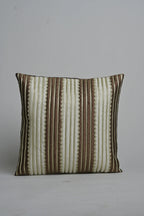 silk brown &ivory with golden dori