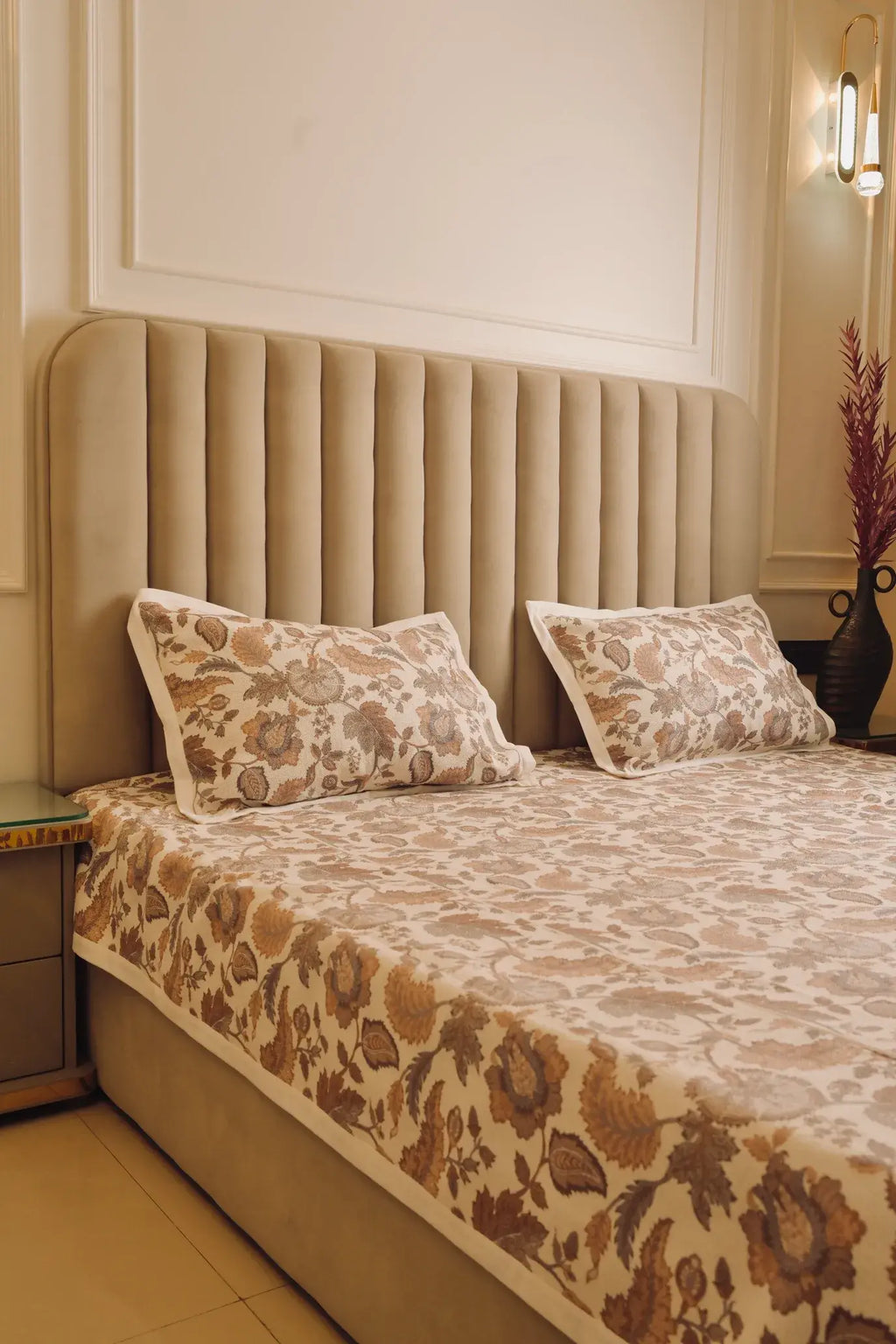 Earthloom Jute-Cotton Floral Bedcover