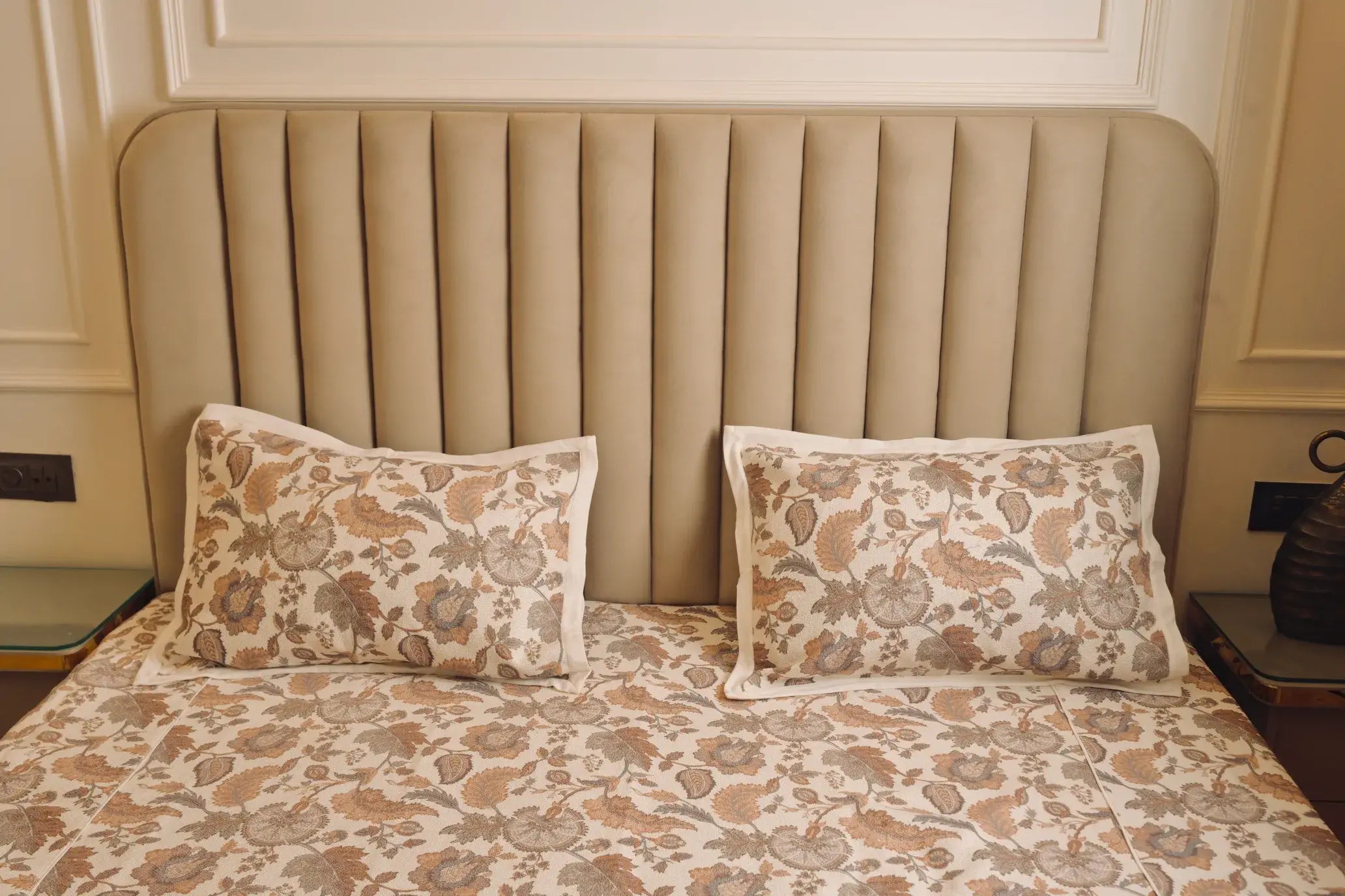 Earthloom Jute-Cotton Floral Bedcover