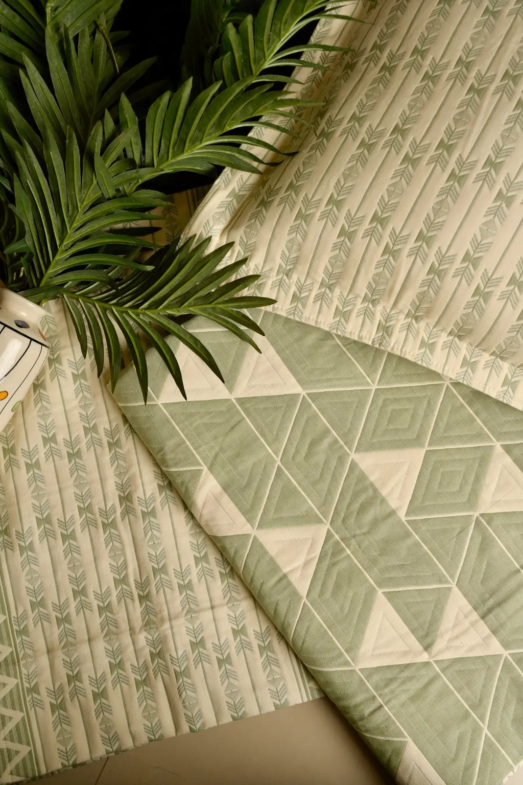 Meadow Sage Reversible Handloom Bedcover